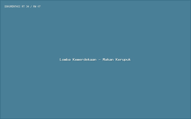 Keseruan lomba makan kerupuk balita.