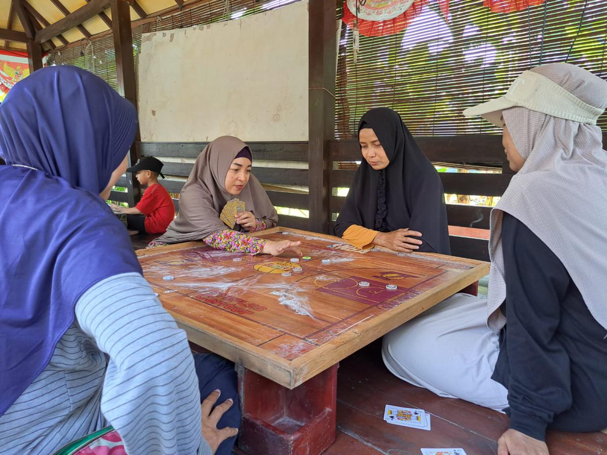 Lomba Orang Tua