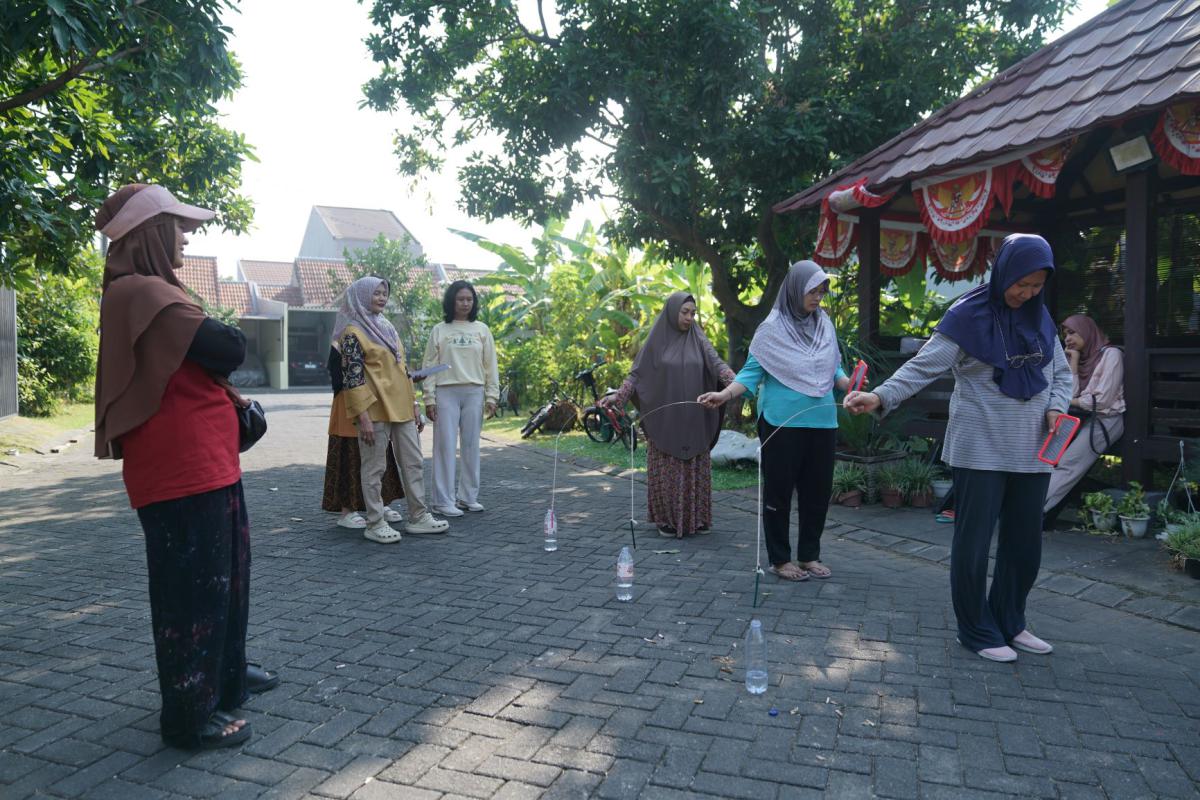 Lomba Orang Tua