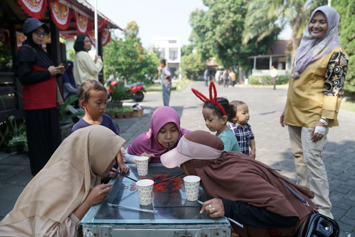Lomba Orang Tua