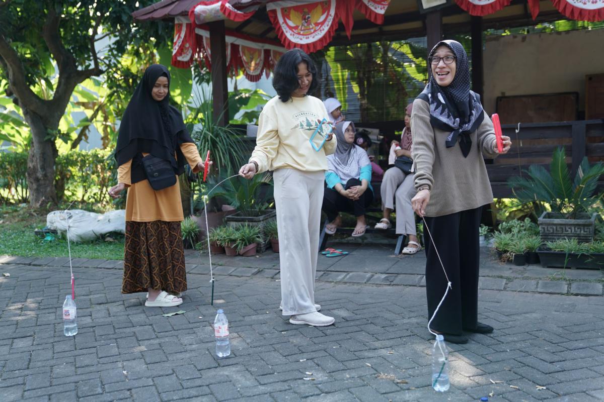 Lomba Orang Tua