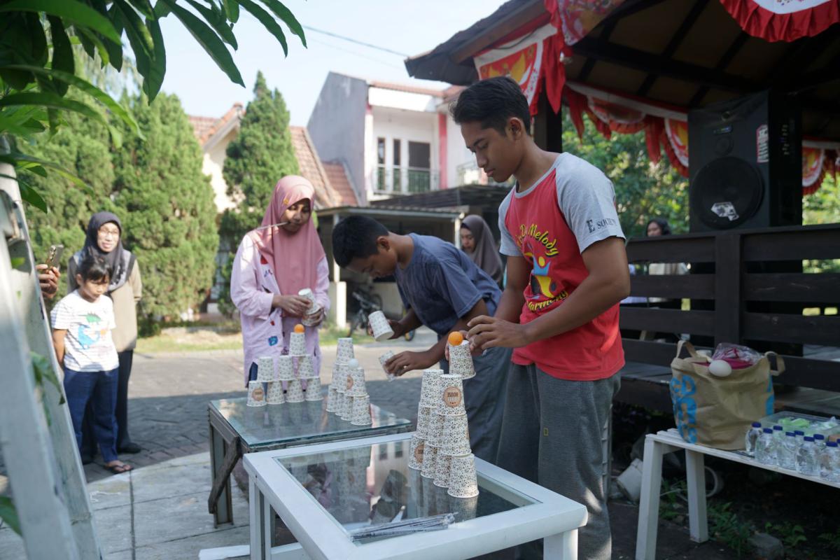 Koleksi Lomba Kemerdekaan Anak Warga