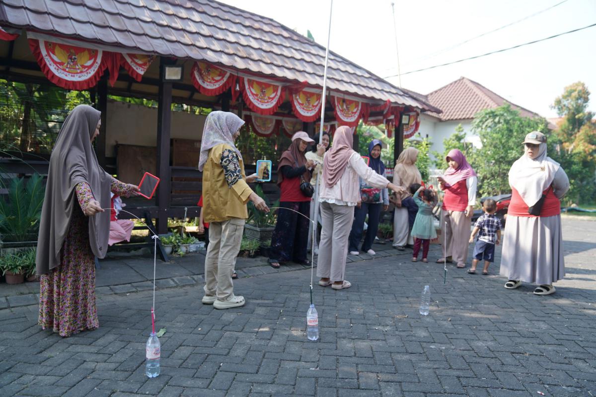 Lomba Orang Tua